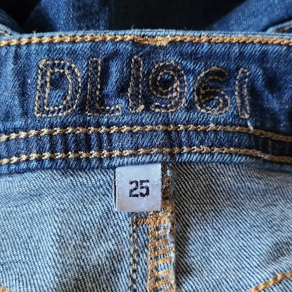 DL1961 Florence Instasculpt Buckley Distressed Skinny Jeans 2428 Women's Size 25 - Picture 12 of 16